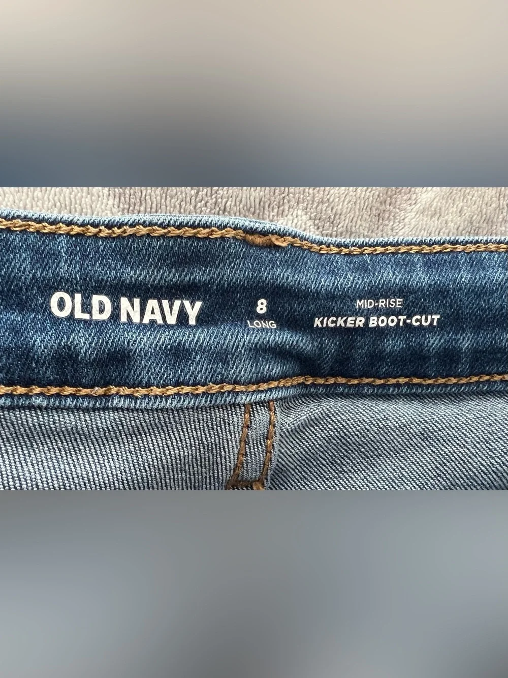 Old Navy Hand Cut Denim Shorts Women’s Size 8 Long